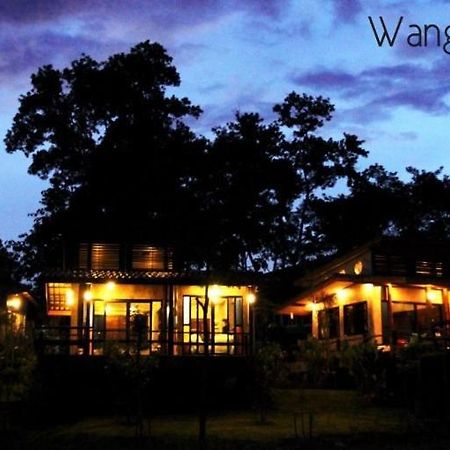 Wangnamkeaw In Love Wang Nam Khiao Exteriör bild